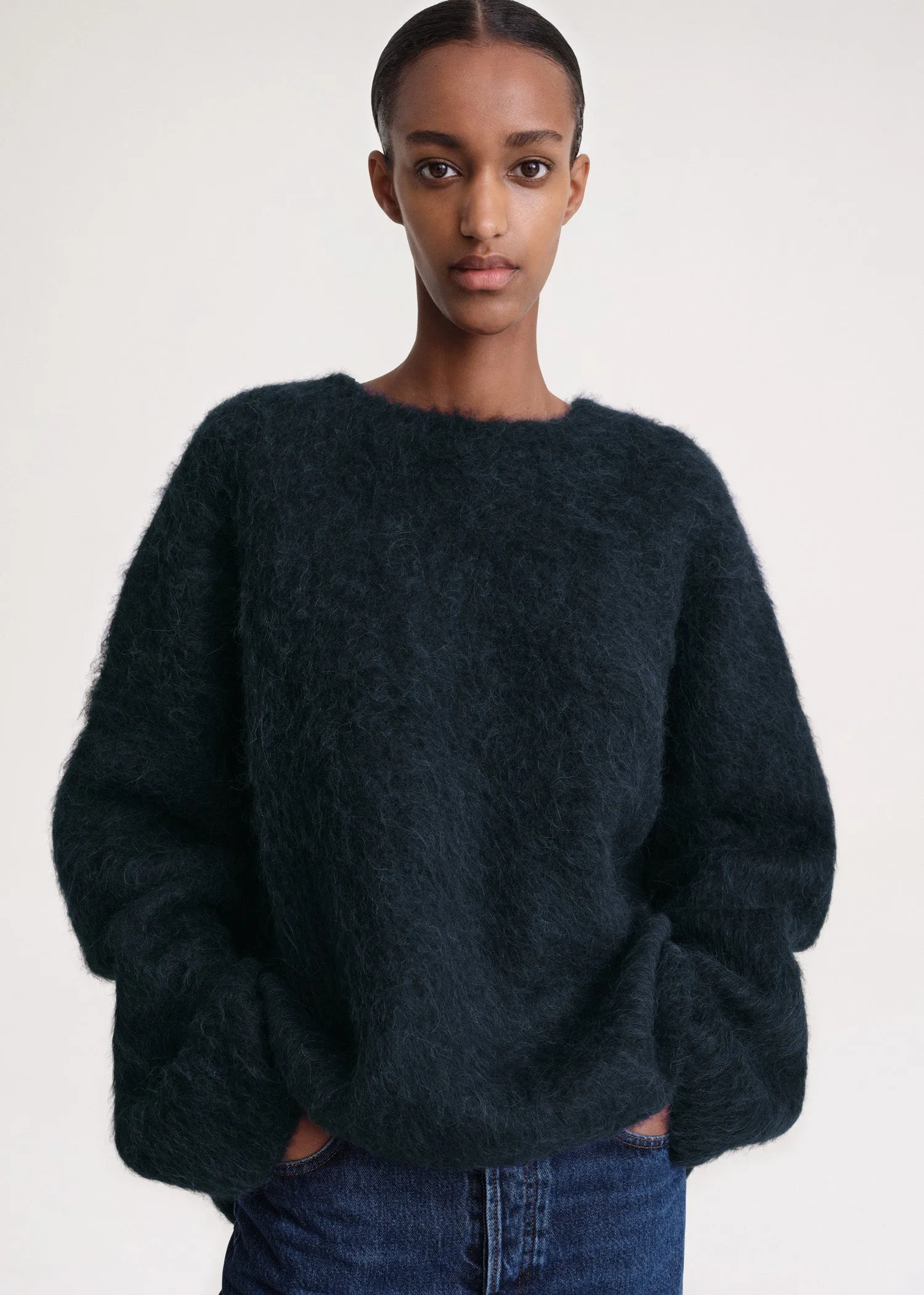 Boxy alpaca knit navy