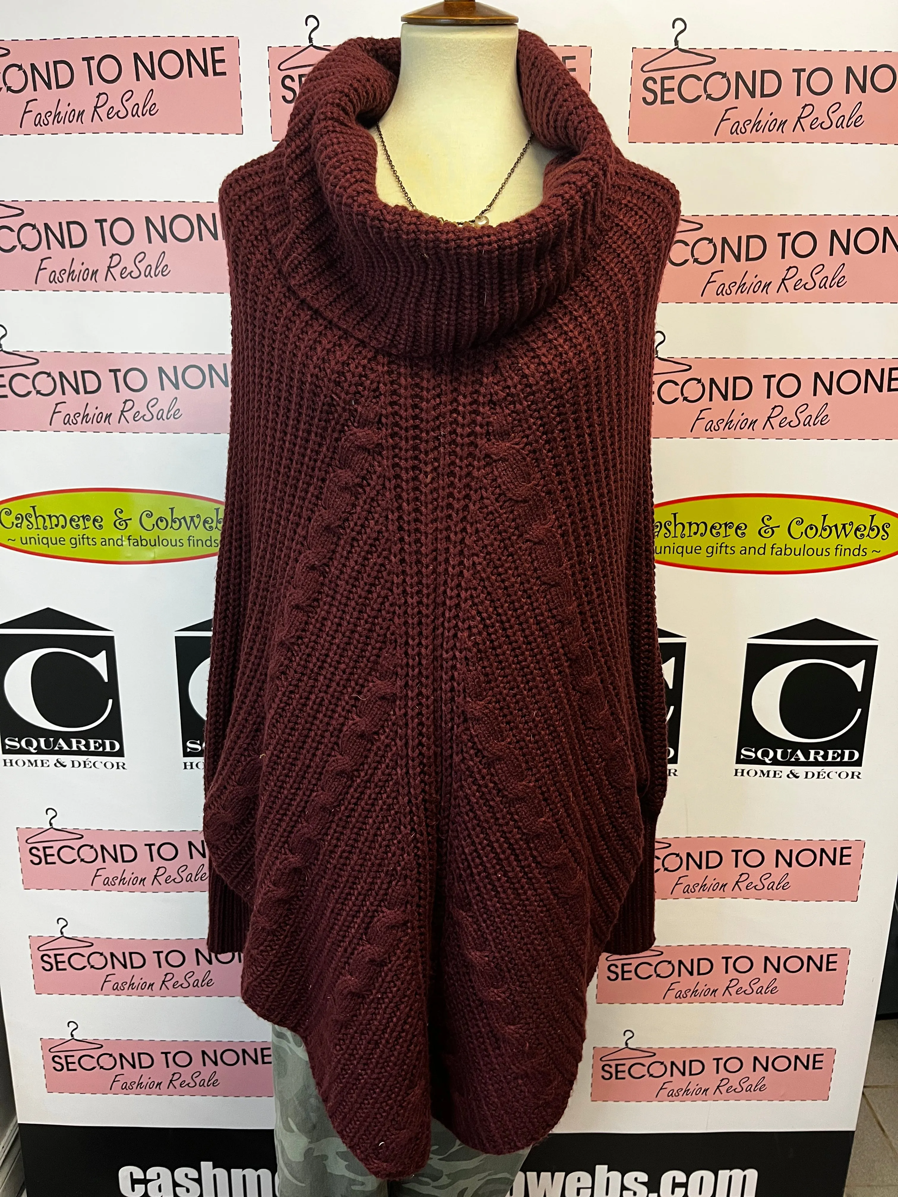 Charlotte Russe Knit Sweater (Size M)