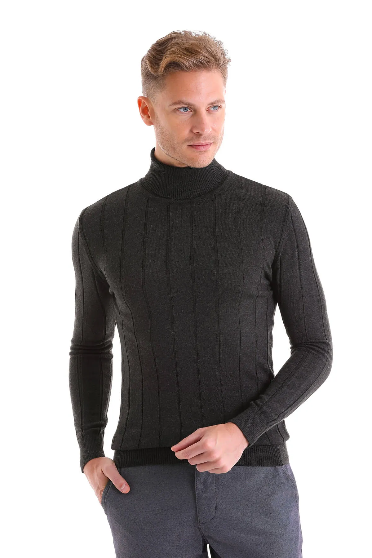 Comfort Fit Wool Blend Charcoal Turtleneck Sweater