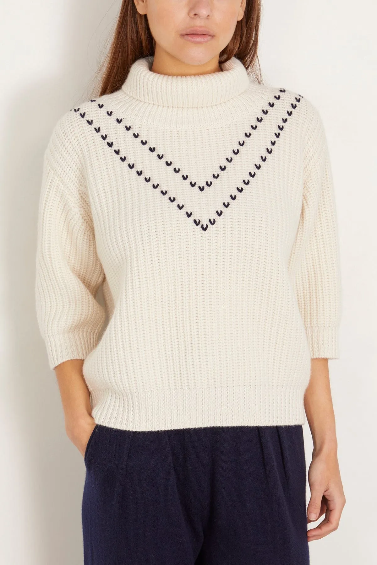 Henny Sweater in Cream/Navy